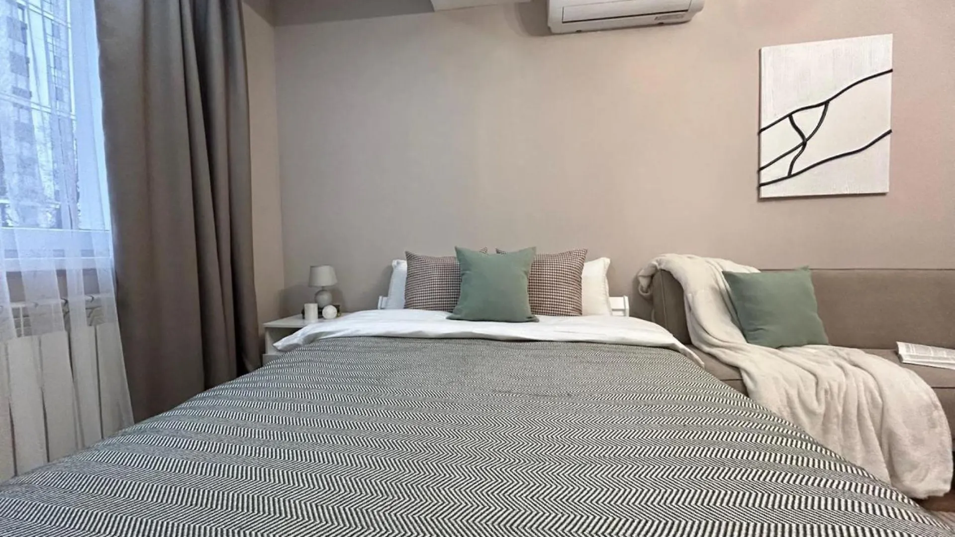 Apartmán Апарт -Отель Жк Молодежный Из 20 Апартаментов В Центре Города Almaty