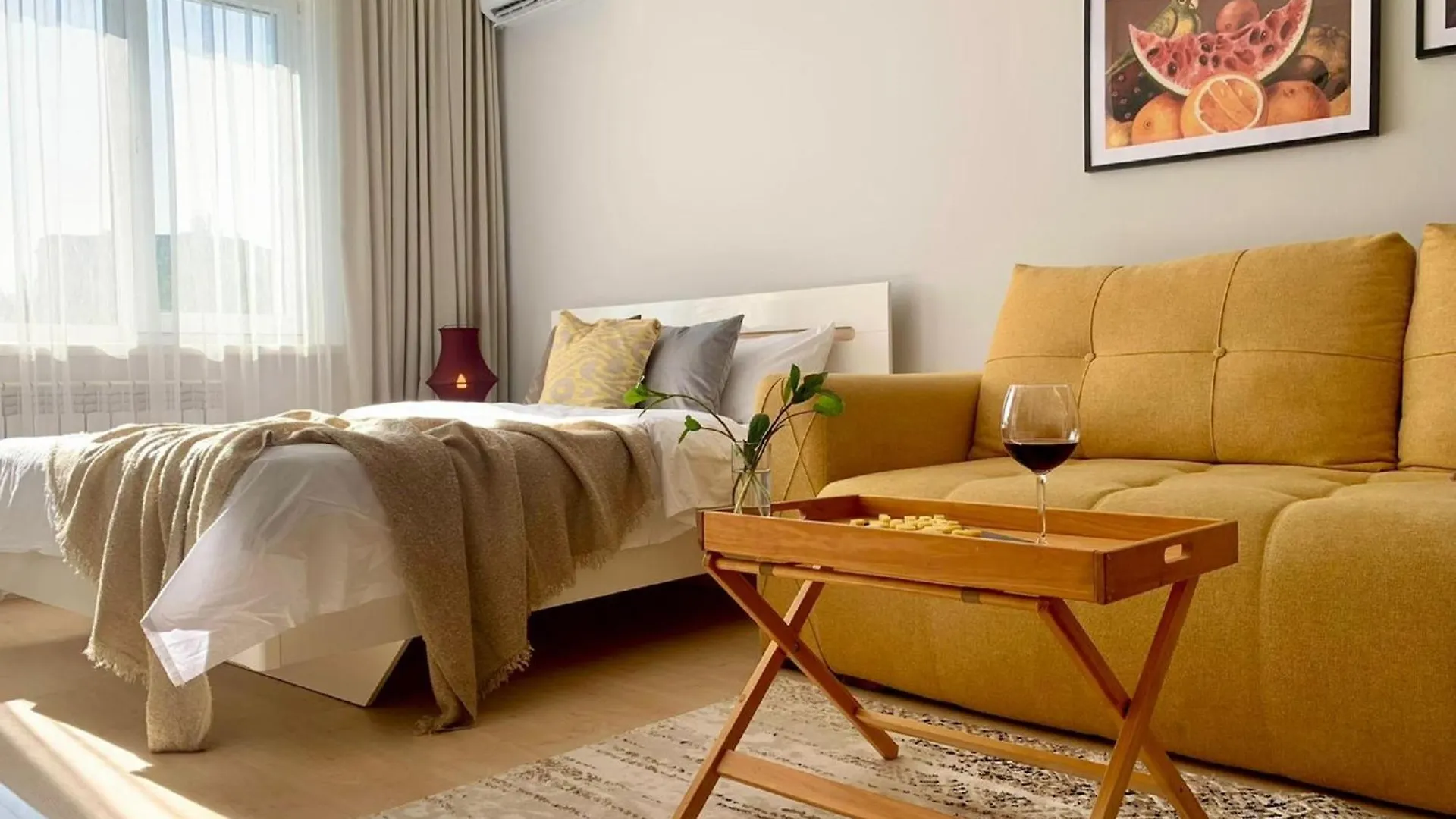 Apartment Апарт -Отель Жк Молодежный Из 20 Апартаментов В Центре Города Almaty