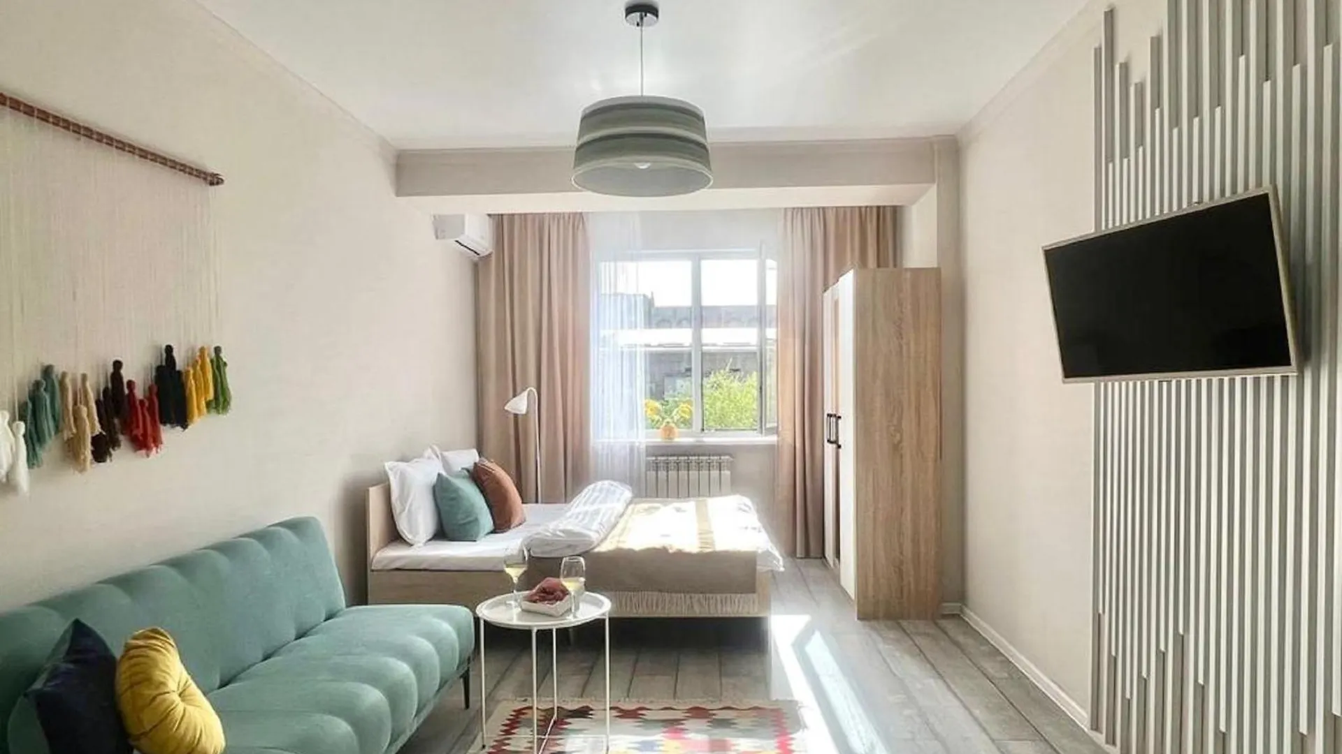 Apartment Апарт -Отель Жк Молодежный Из 20 Апартаментов В Центре Города Almaty Kazakhstan