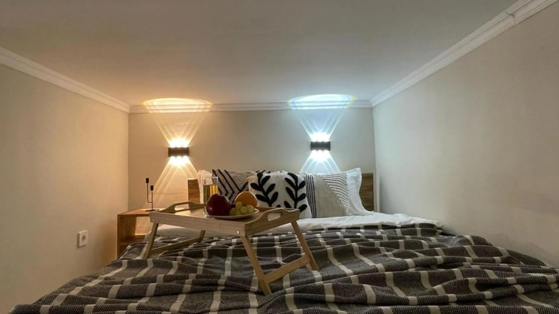 Апарт -Отель Жк Молодежный Из 20 Апартаментов В Центре Города Almaty Apartment