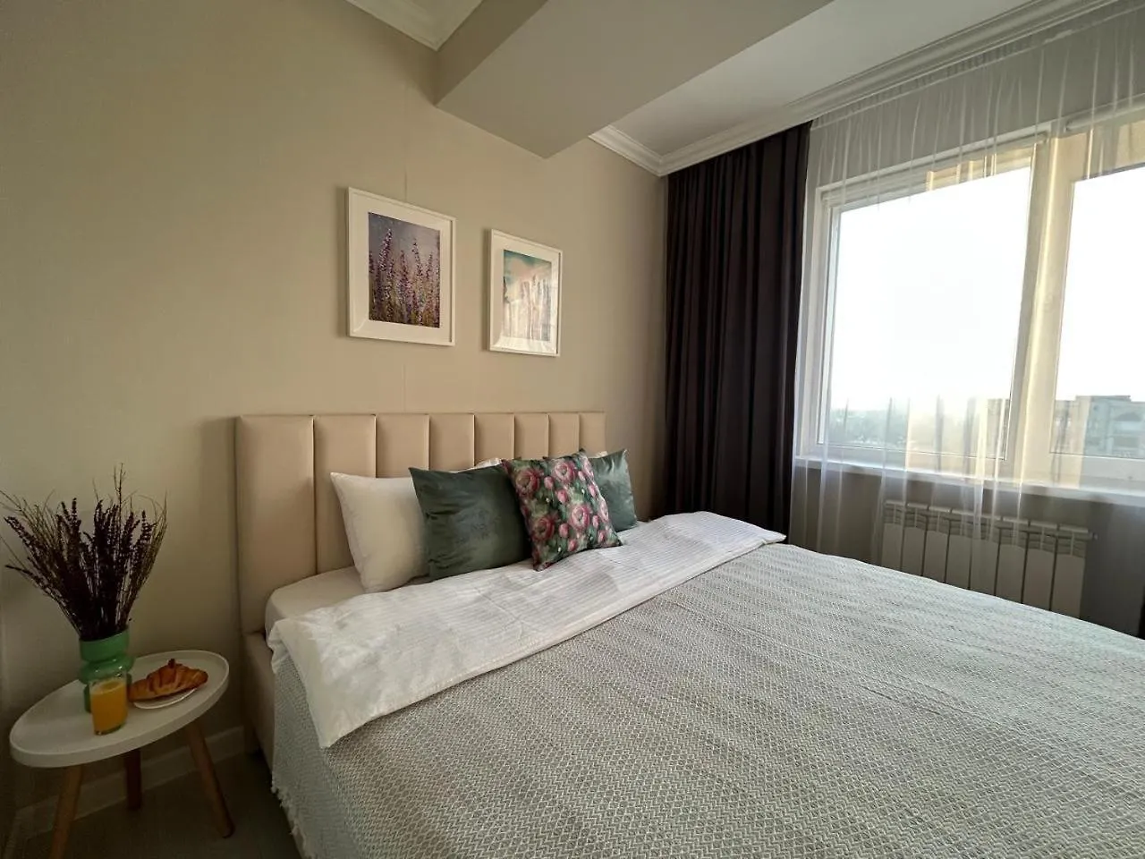Апарт -Отель Жк Молодежный Из 20 Апартаментов В Центре Города Almaty Apartment